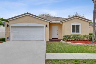 2421 SW 103rd Way, Miramar, FL 33025