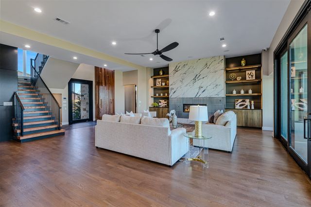 1960 Noe Boulevard, Heath, TX 75126