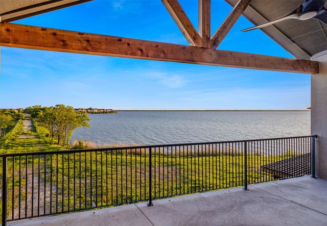 1960 Noe Boulevard, Heath, TX 75126