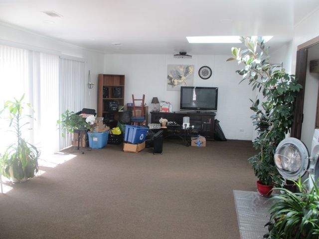 4325 W 99th Place, Oak Lawn, IL 60453