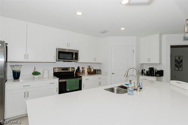 5433 Double Eagle CIR 2915, Ave Maria, FL 34142