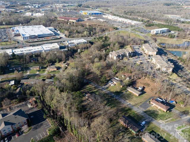 300 Clark Boulevard, Charlotte, NC 28262