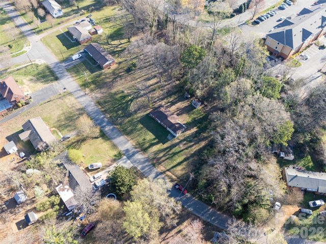 300 Clark Boulevard, Charlotte, NC 28262