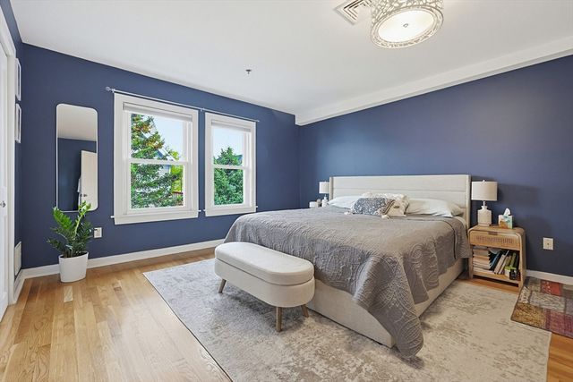 12 Benton St 4, Stoneham, MA 02180