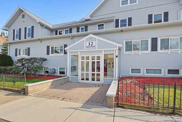 12 Benton St 4, Stoneham, MA 02180