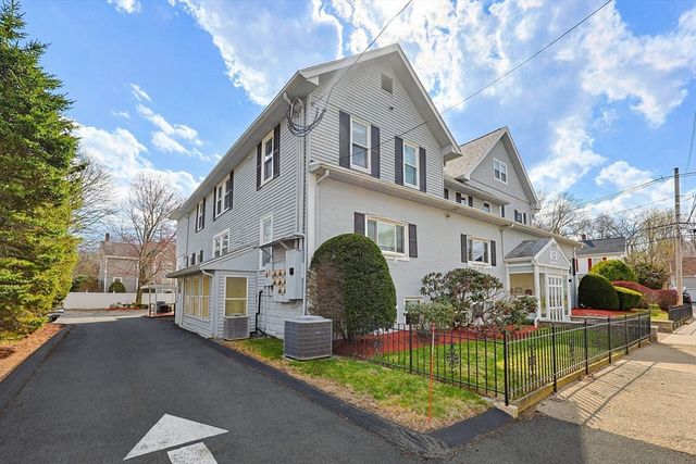 12 Benton St 4, Stoneham, MA 02180