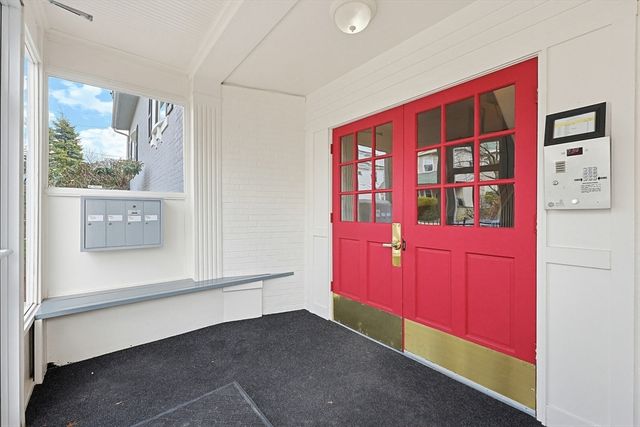12 Benton St 4, Stoneham, MA 02180
