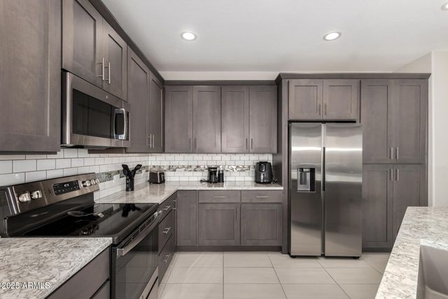 4875 W PICACHO Drive, Eloy, AZ 85131