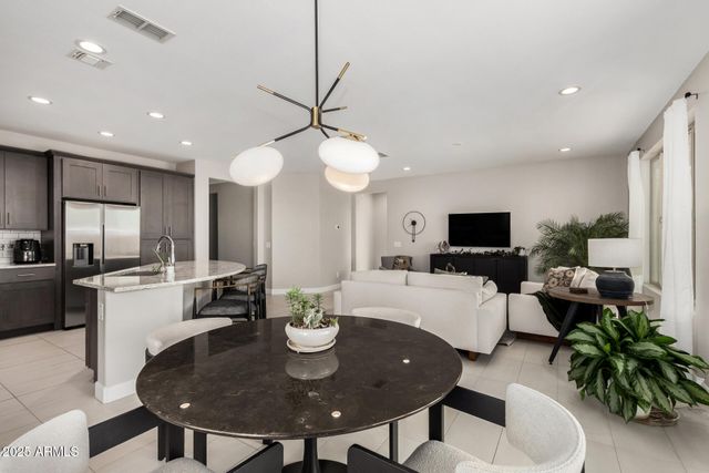 4875 W PICACHO Drive, Eloy, AZ 85131