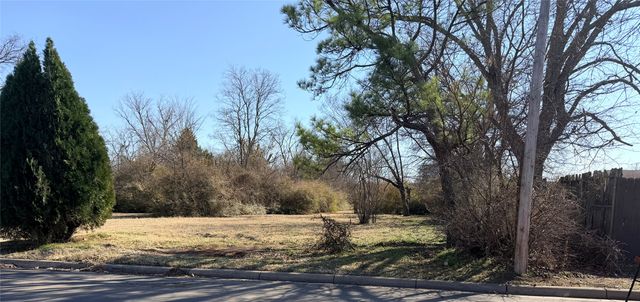 5204 Anderson Street, Fort Worth, TX 76105