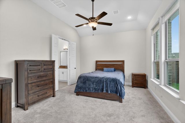 2313 Meek Woods Lane, Mansfield, TX 76063