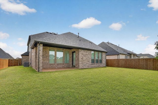 2313 Meek Woods Lane, Mansfield, TX 76063