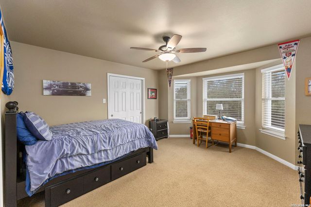 112 Cibolo Hollow N, Boerne, TX 78015