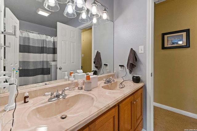 112 Cibolo Hollow N, Boerne, TX 78015