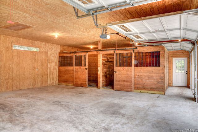 112 Cibolo Hollow N, Boerne, TX 78015