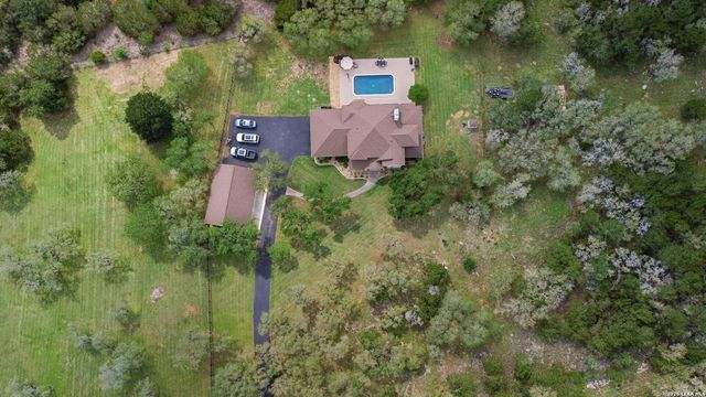 112 Cibolo Hollow N, Boerne, TX 78015
