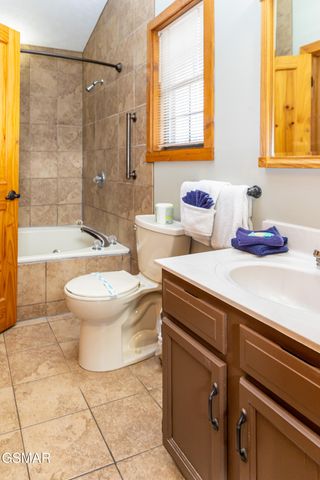 1107 Fox Run, Gatlinburg, TN 37738