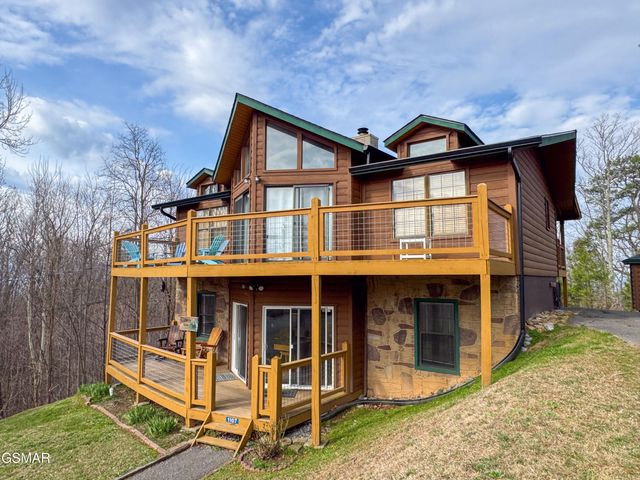 1107 Fox Run, Gatlinburg, TN 37738