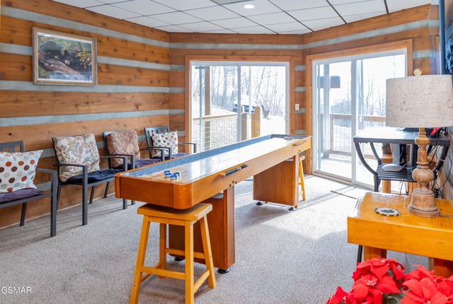 1107 Fox Run, Gatlinburg, TN 37738