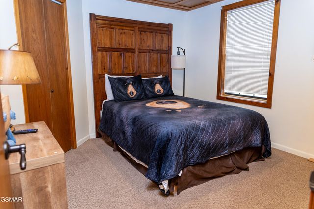 1107 Fox Run, Gatlinburg, TN 37738