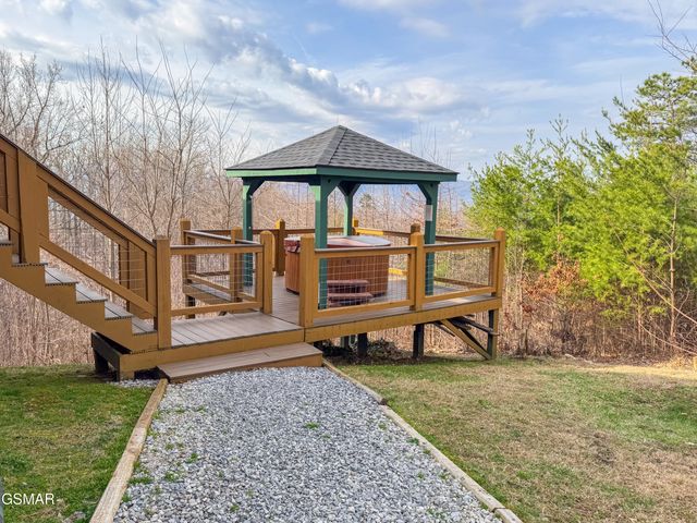 1107 Fox Run, Gatlinburg, TN 37738