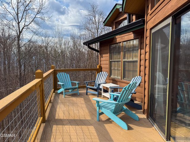 1107 Fox Run, Gatlinburg, TN 37738