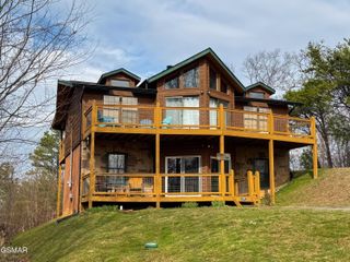 1107 Fox Run, Gatlinburg, TN 37738