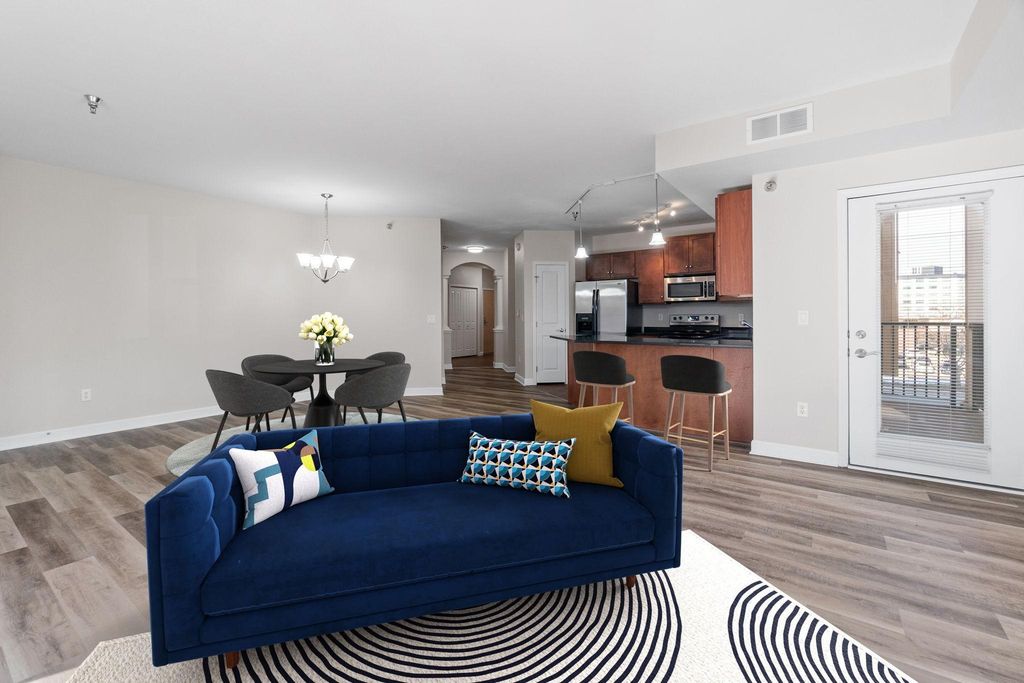 1155 Ford Road 201, Saint Louis Park, MN 55426 — exterior