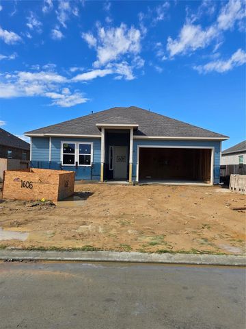 1606 Carefree Circle, Seabrook, TX 77586