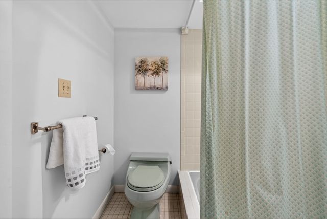 23 Greybirch Rd, Andover, MA 01810