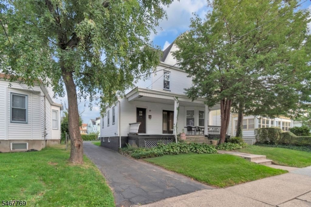 44 Oakland Terr, Newark City, NJ 07106 — photo 3