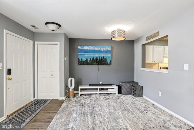 27 ROYALTY CIR, Owings Mills, MD 21117