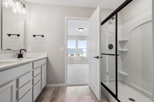 12624 Erskin Street NE, Blaine, MN 55449