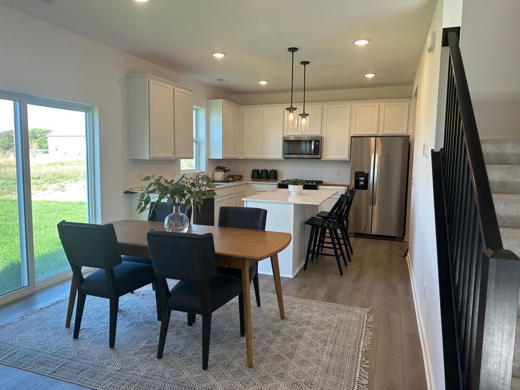 12624 Erskin Street NE, Blaine, MN 55449