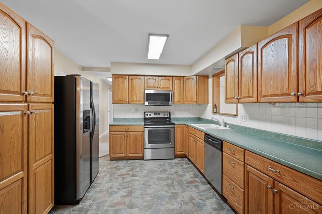 505 Kenwood Lane, Trenton, OH 45067