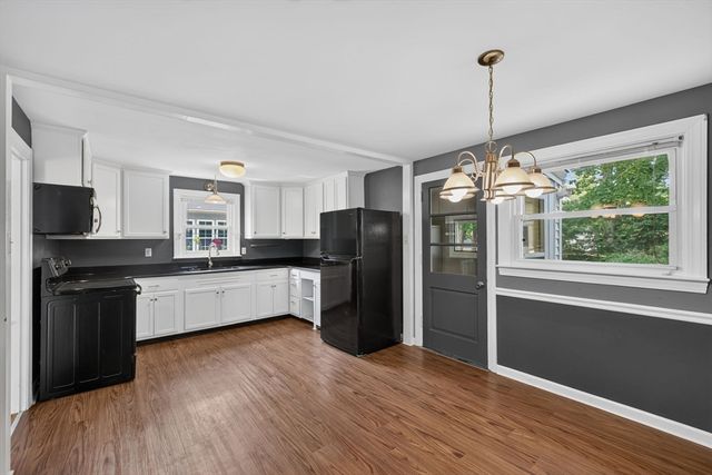 414 Archer St, Fall River, MA 02720