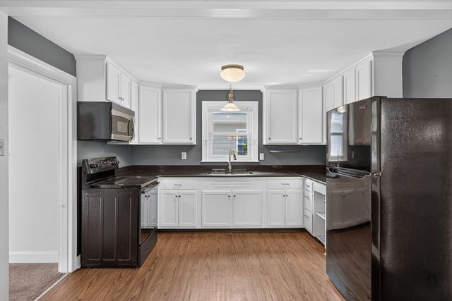 414 Archer St, Fall River, MA 02720