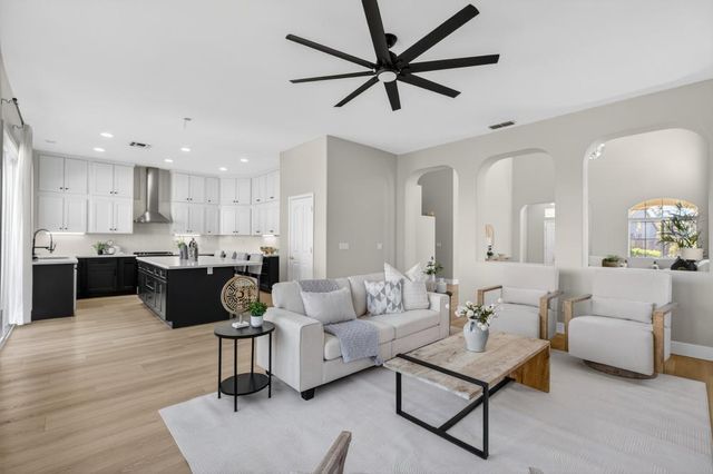 6505 Pallazzo Way, Elk Grove, CA 95757