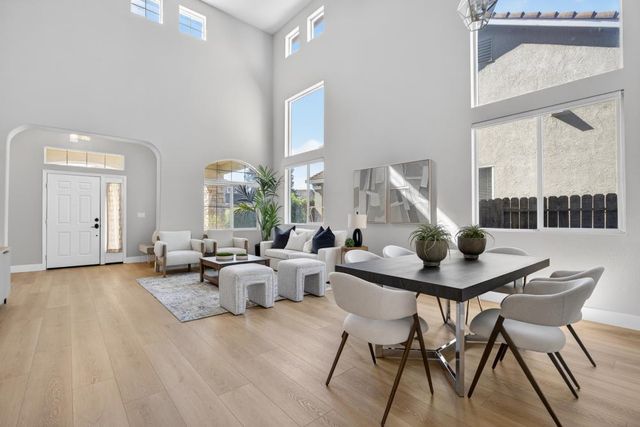 6505 Pallazzo Way, Elk Grove, CA 95757