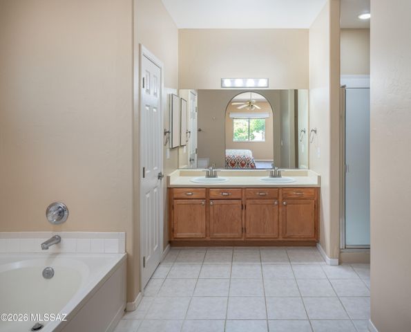 7140 W Maple Ridge Drive, Tucson, AZ 85743