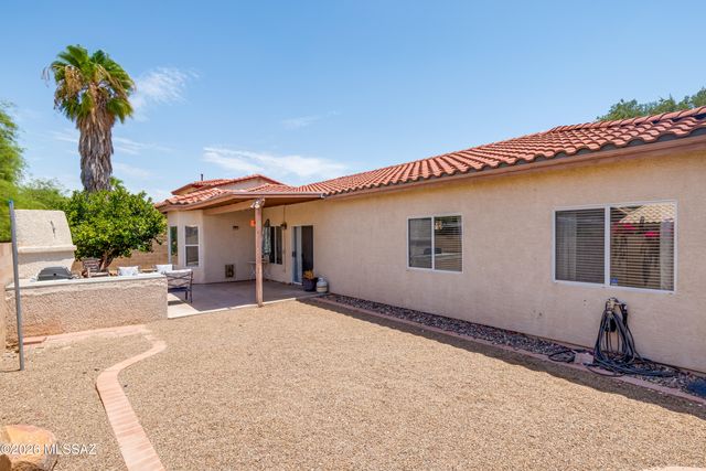 7140 W Maple Ridge Drive, Tucson, AZ 85743