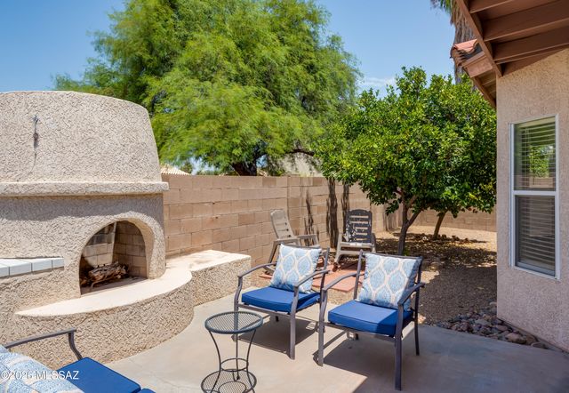 7140 W Maple Ridge Drive, Tucson, AZ 85743
