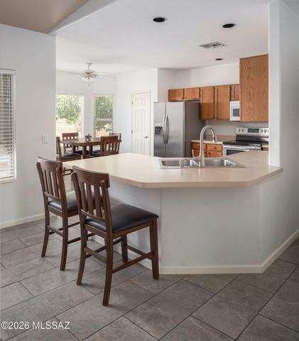 7140 W Maple Ridge Drive, Tucson, AZ 85743