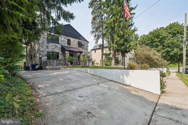 618 GATES ST, Philadelphia, PA 19128