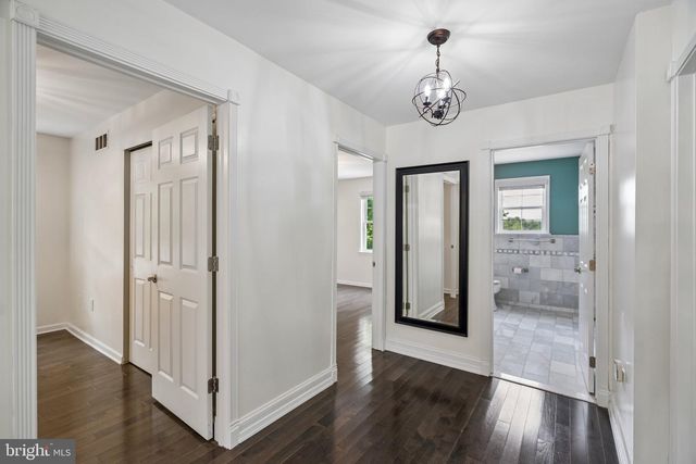 618 GATES ST, Philadelphia, PA 19128