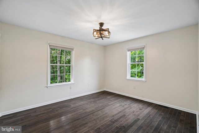 618 GATES ST, Philadelphia, PA 19128