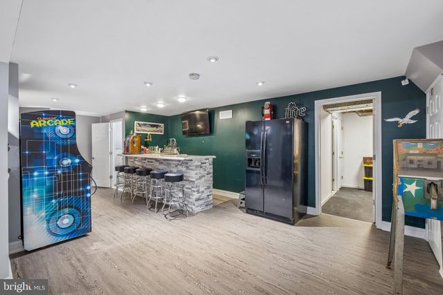 618 GATES ST, Philadelphia, PA 19128