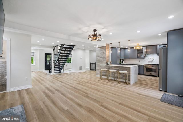 618 GATES ST, Philadelphia, PA 19128