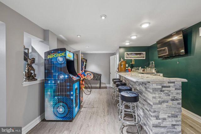 618 GATES ST, Philadelphia, PA 19128