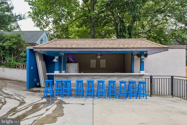618 GATES ST, Philadelphia, PA 19128